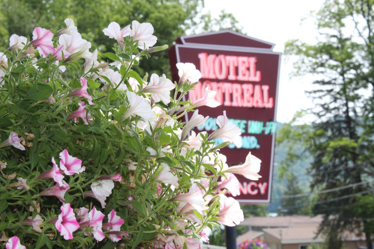 Motel Montreal Lake George Exterior photo